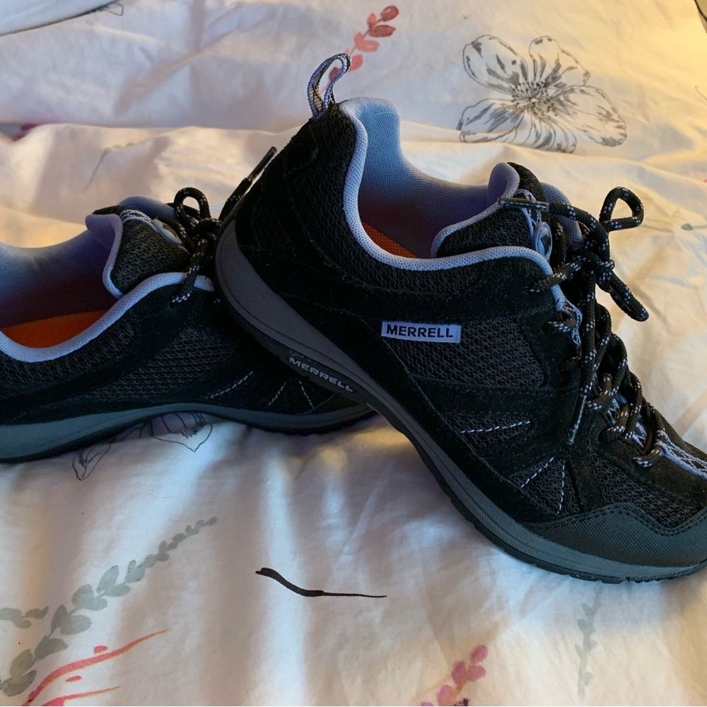 Merril running shoes